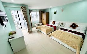 Catba Central Hotel